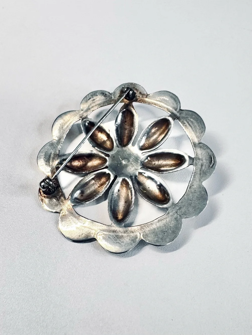 Vintage Navajo Sterling Silver & Turquoise Wagon Wheel Concho Brooch Pin 2
